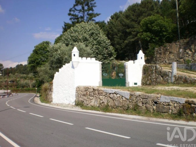 Quinta T6 para Venda em Gouveia (São Pedro e São Julião)