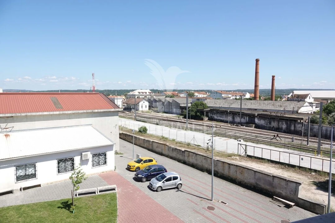 Escritório para Arrendamento em Abrantes (São Vicente e São João) e Alferrarede Foto 16