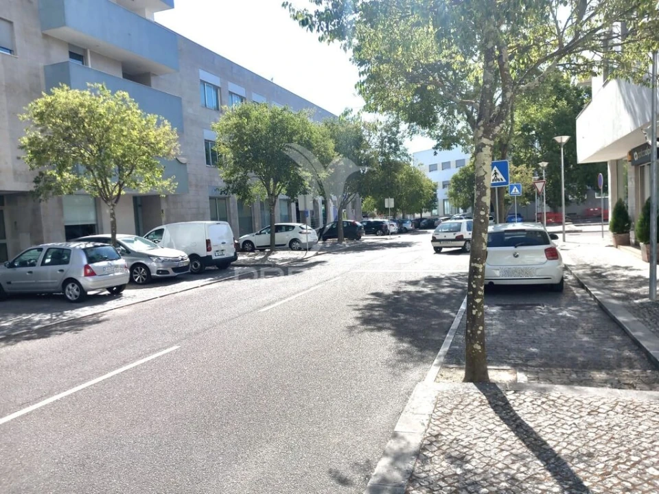 Escritório para Arrendamento em Abrantes (São Vicente e São João) e Alferrarede Foto 19
