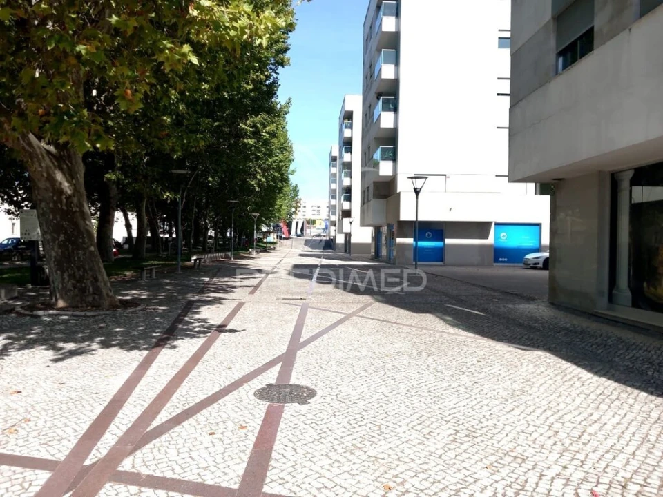 Escritório para Arrendamento em Abrantes (São Vicente e São João) e Alferrarede Foto 18