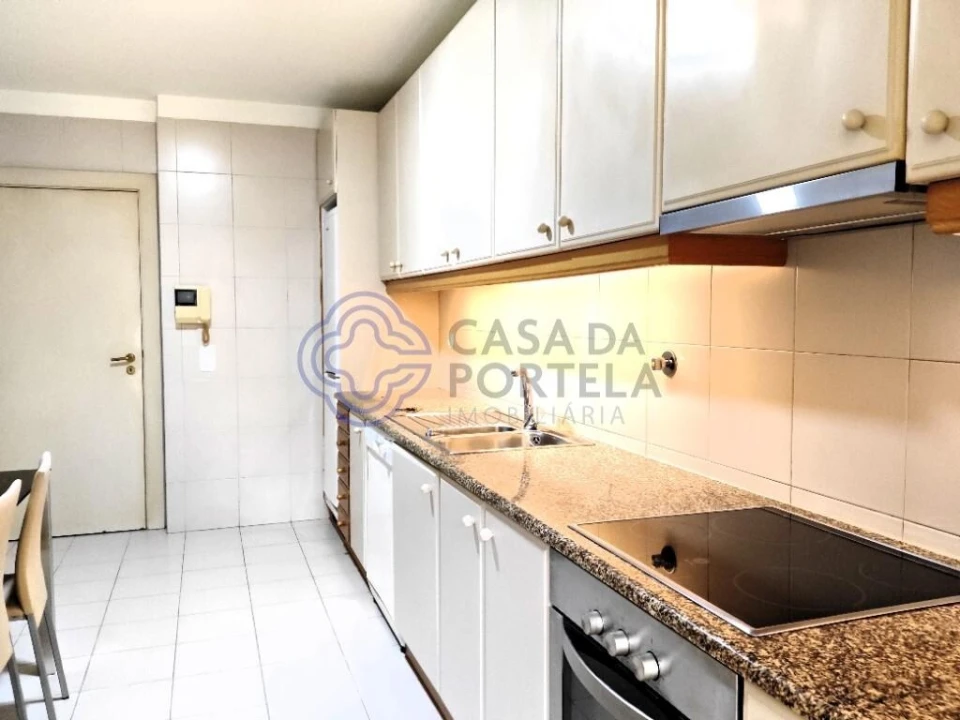 Apartamento T1 para Venda em Santa Marinha e São Pedro da Afurada Foto 17