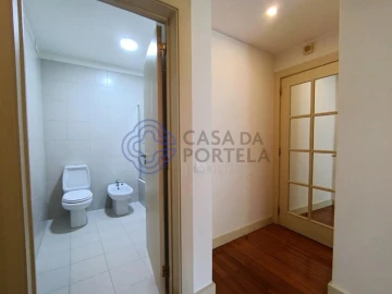 Apartamento T1 para Venda em Santa Marinha e São Pedro da Afurada