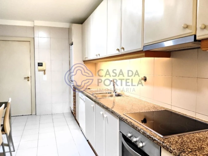 Apartamento T1 para Venda em Santa Marinha e São Pedro da Afurada Foto 17
