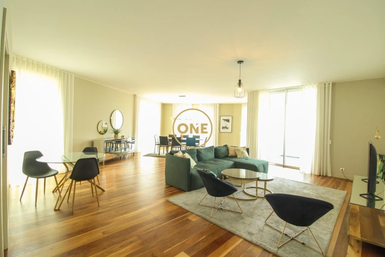 Apartamento T2 para Venda em São Martinho Foto 4