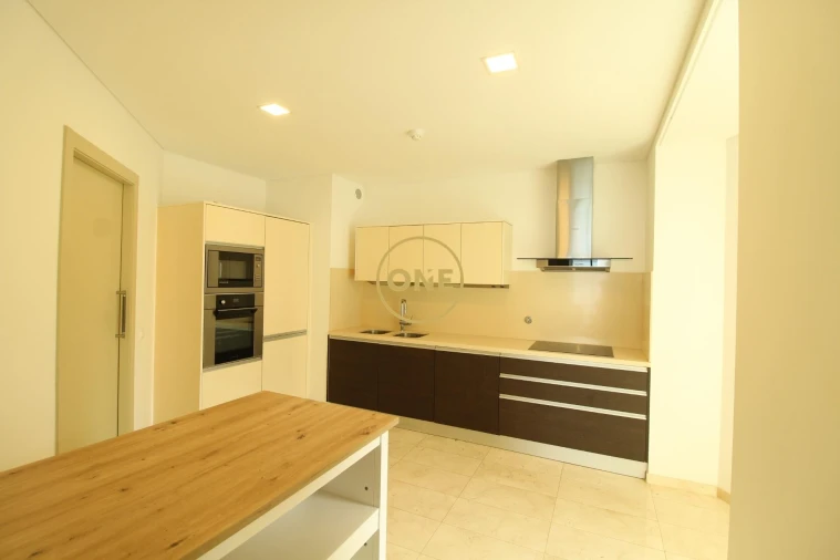 Apartamento T2 para Venda em São Martinho Foto 19