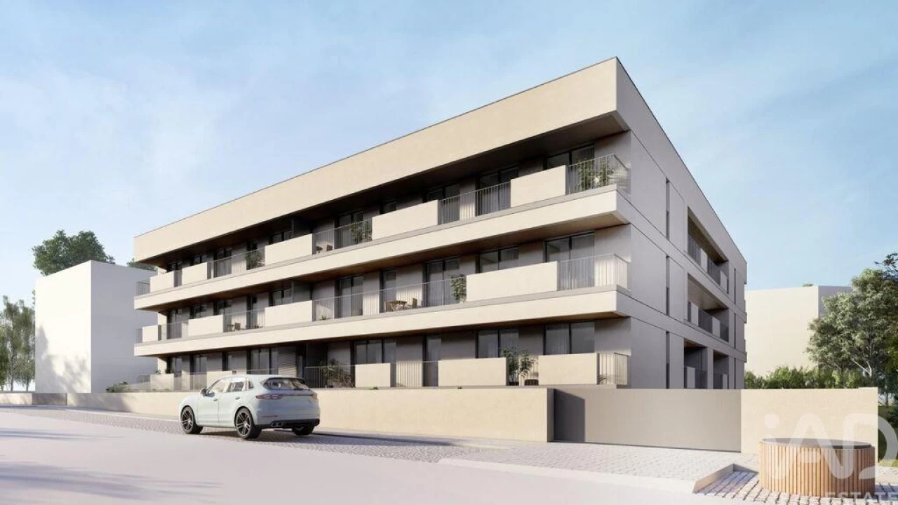 Apartamento T1 para Venda em São Felix da Marinha Foto 3