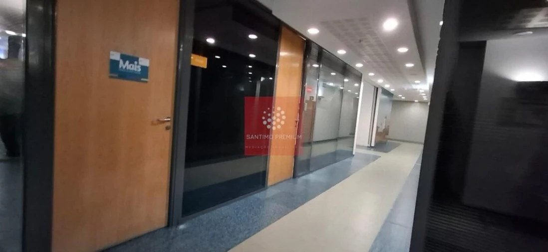 Escritório para Venda em Alfragide Foto 41