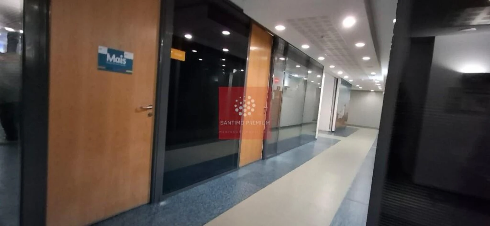 Escritório para Venda em Alfragide Foto 41