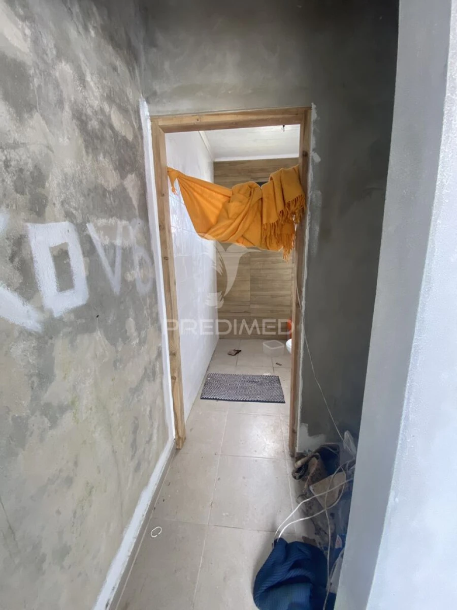 Moradia T2 para Venda em Santo Amaro Foto 5