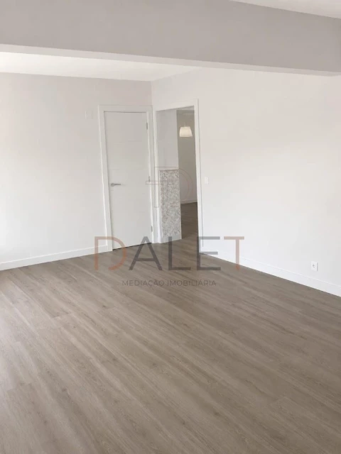 Apartamento T2 para Venda em Alhos Vedros