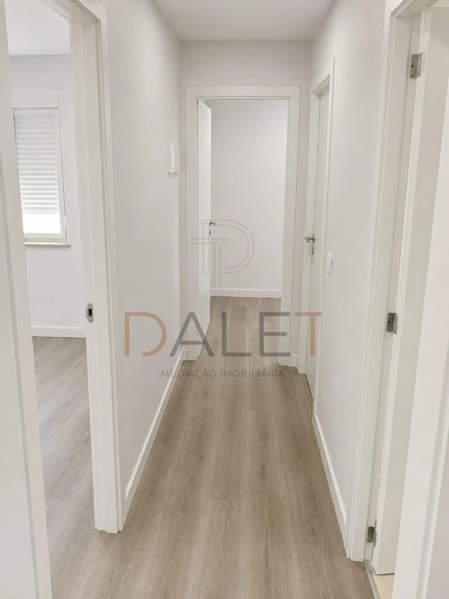 Apartamento T2 para Venda em Alhos Vedros Foto 8