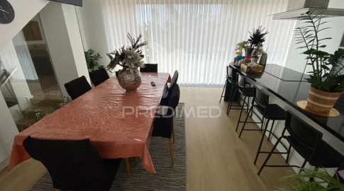 Moradia T3 para Venda em Gulpilhares e Valadares