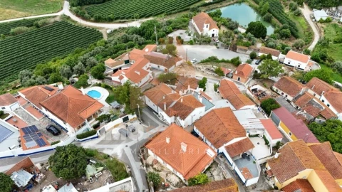 Moradia T5 para Venda em Azoia de Cima e Tremês