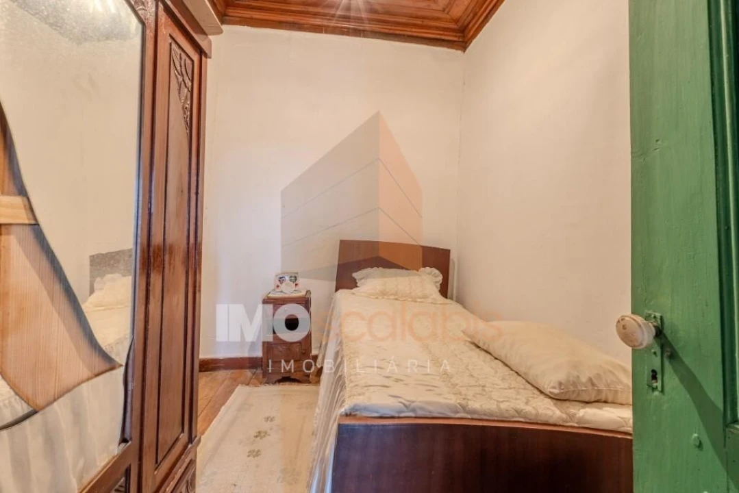 Moradia T5 para Venda em Azoia de Cima e Tremês Foto 16