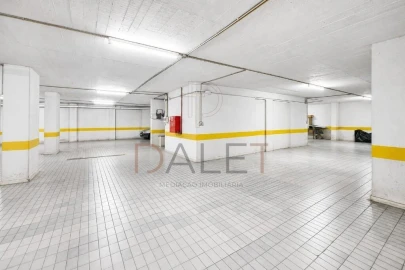 Apartamento T2 para Venda em Algueirão-Mem Martins