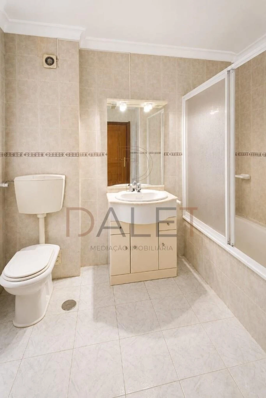 Apartamento T2 para Venda em Algueirão-Mem Martins Foto 9