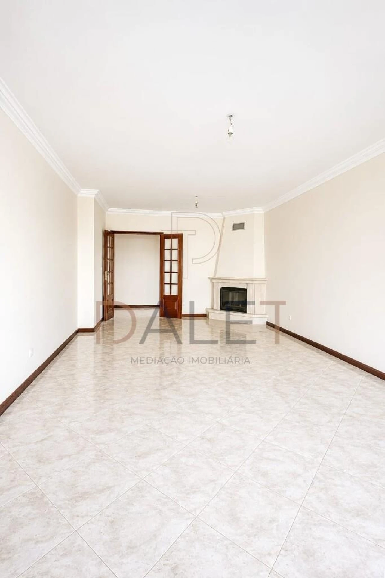 Apartamento T2 para Venda em Algueirão-Mem Martins Foto 10