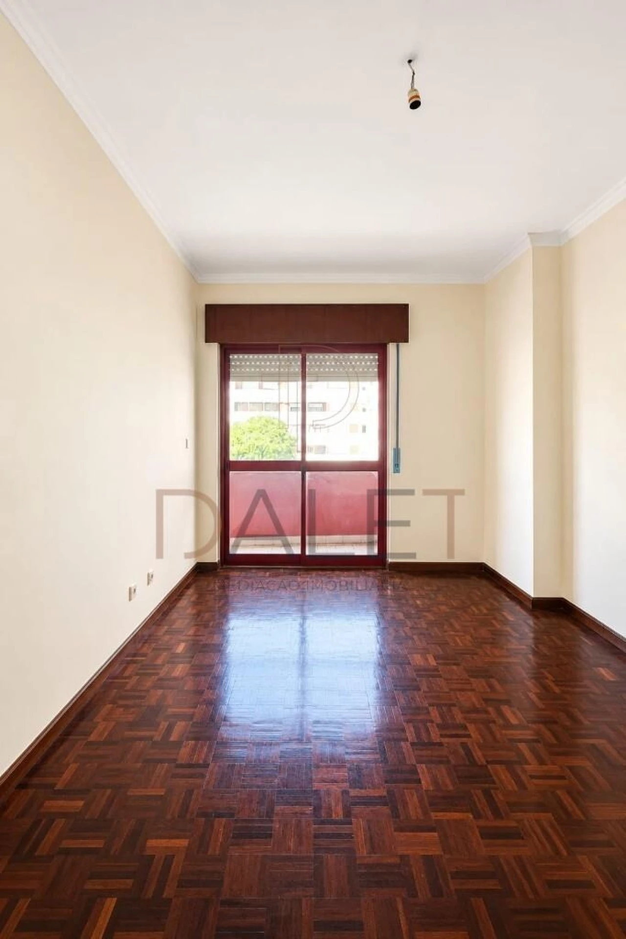 Apartamento T2 para Venda em Algueirão-Mem Martins Foto 14
