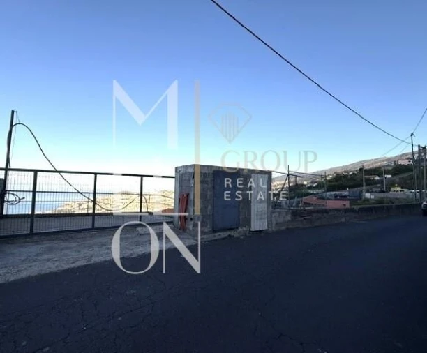 Terreno para Venda em Funchal (Santa Maria Maior) Foto 2