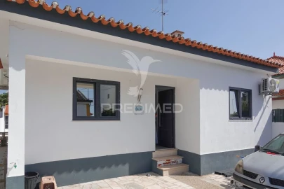 Moradia T2 para Venda em Abrantes (São Vicente e São João) e Alferrarede