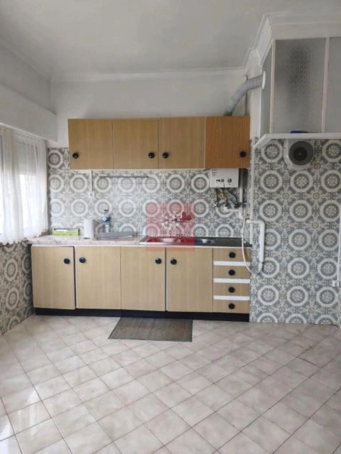 Apartamento T2 para Venda em Venteira