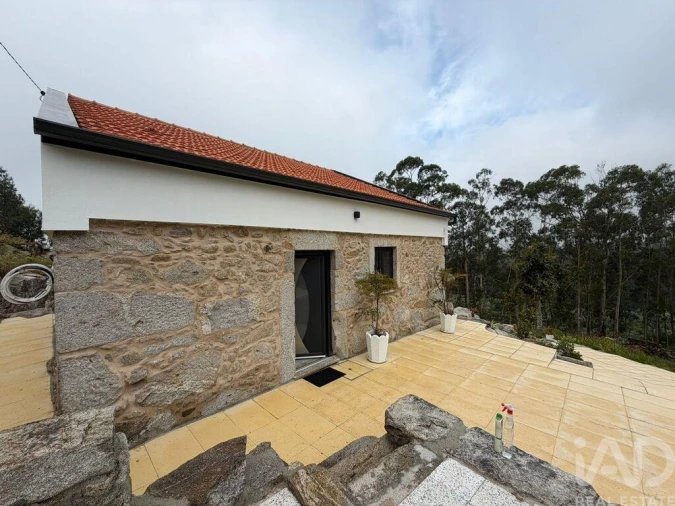 Moradia T2 para Venda em Vila de Punhe Foto 2