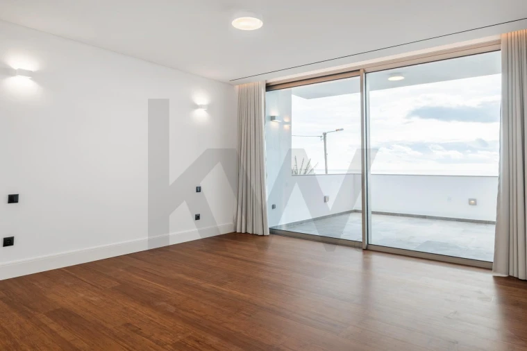 Moradia T4 para Venda em Ponta do Sol Foto 17