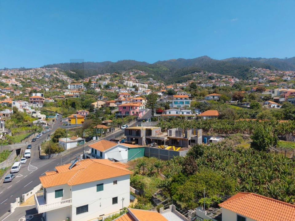 Moradia T3 para Venda em São Roque Foto 5