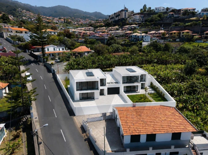 Moradia T3 para Venda em São Roque Foto 15