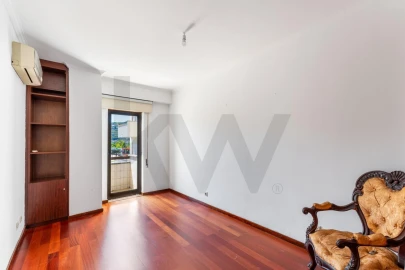 Apartamento T3 para Venda em Peso da Régua e Godim