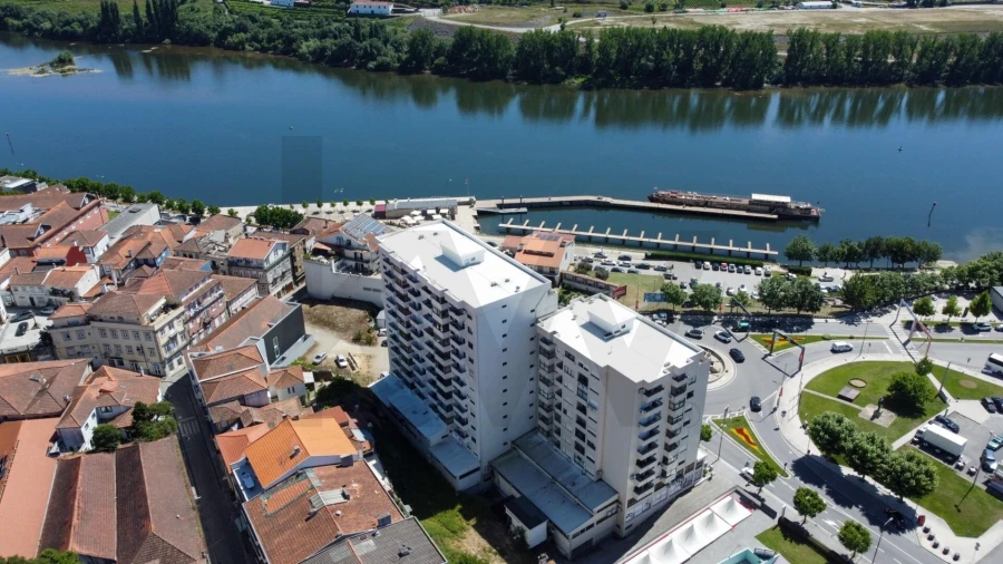 Apartamento T3 para Venda em Peso da Régua e Godim Foto 21
