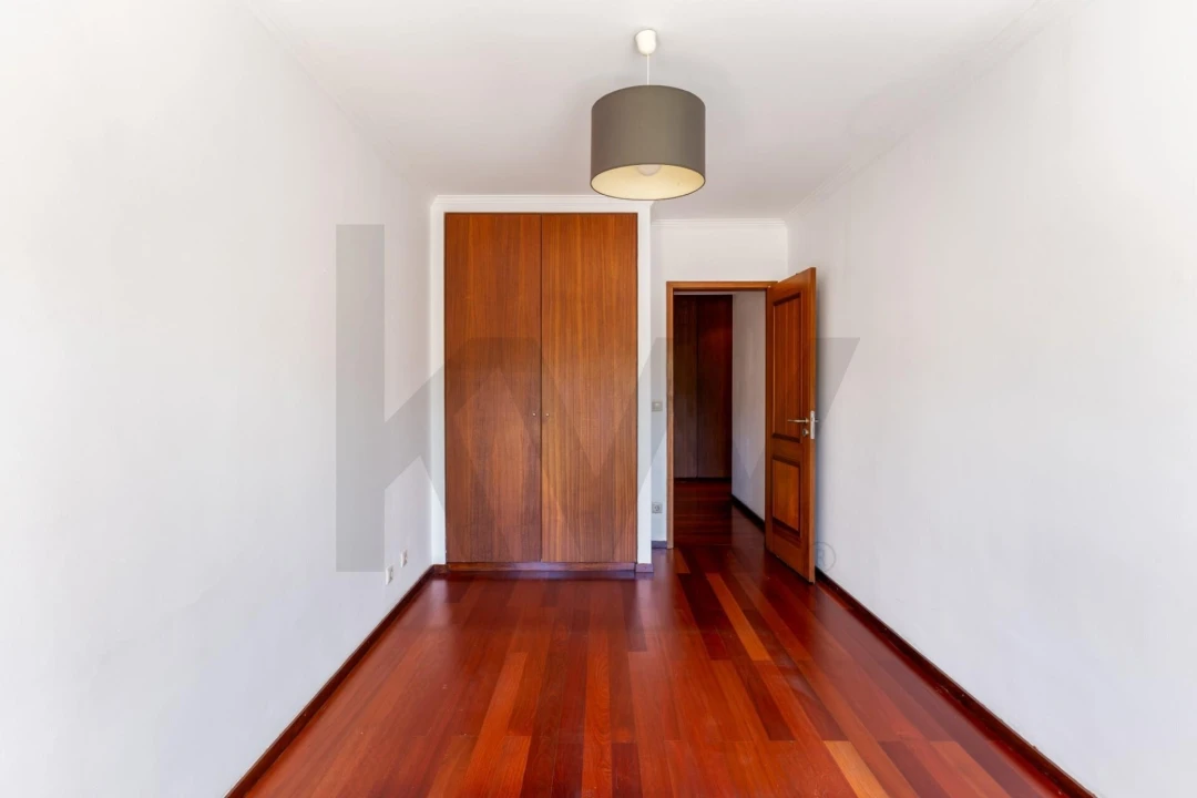Apartamento T3 para Venda em Peso da Régua e Godim Foto 19