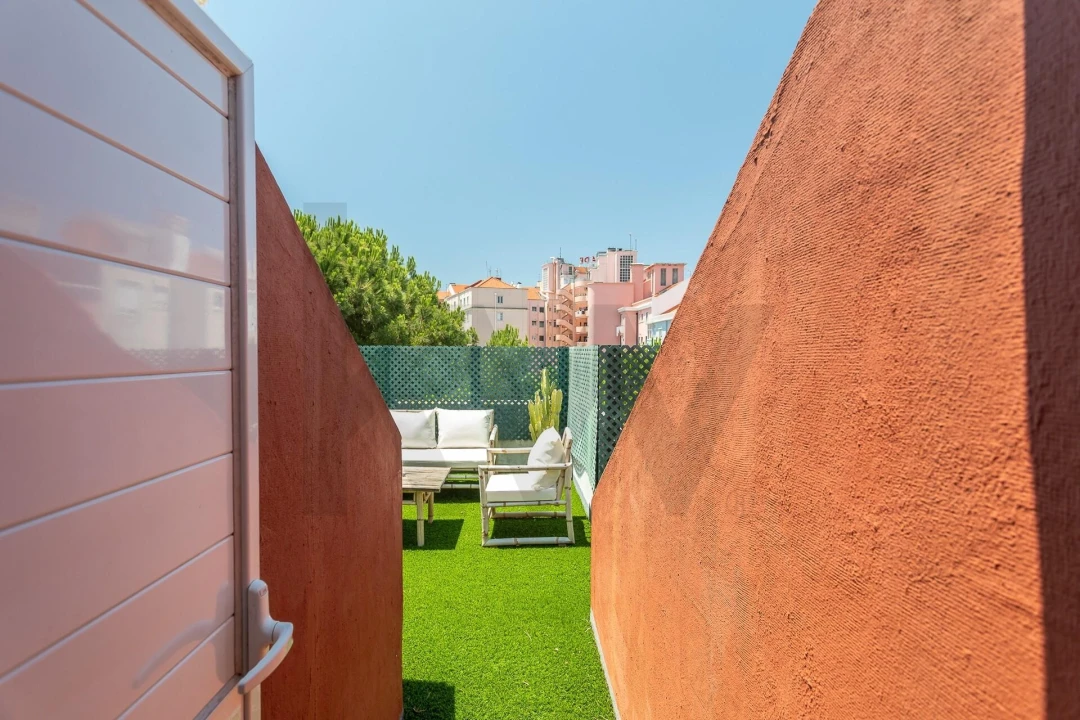 Apartamento T3 para Venda em Areeiro Foto 21