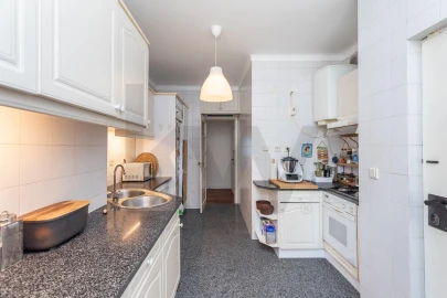 Apartamento T3 para Venda em Areeiro