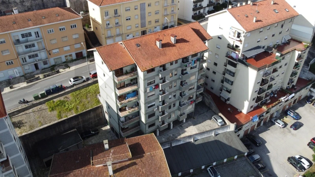 Apartamento T4 para Venda em Eiras e São Paulo de Frades Foto 36