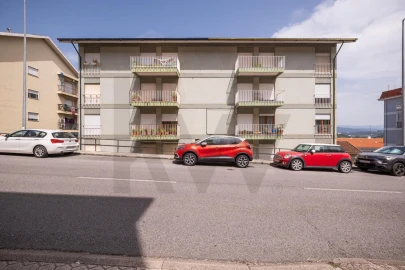 Apartamento T4 para Venda em Eiras e São Paulo de Frades
