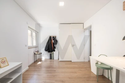 Apartamento T4 para Venda em Eiras e São Paulo de Frades