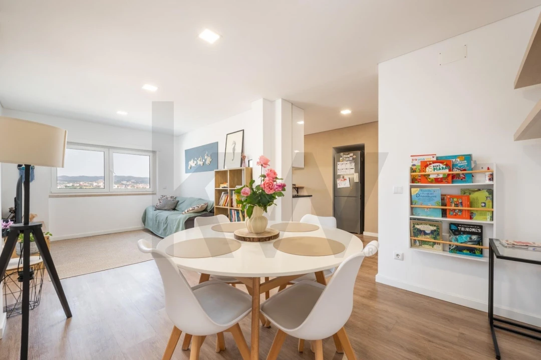 Apartamento T4 para Venda em Eiras e São Paulo de Frades Foto 5