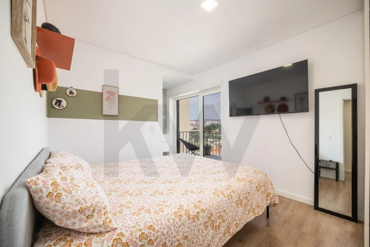 Apartamento T4 para Venda em Eiras e São Paulo de Frades Foto 14