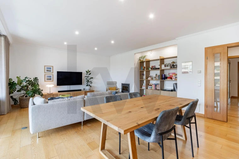 Apartamento T3 para Venda em São João da Madeira Foto 3