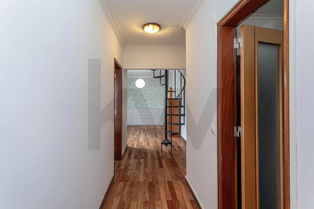 Apartamento T2 para Venda em Cascais e Estoril Foto 13
