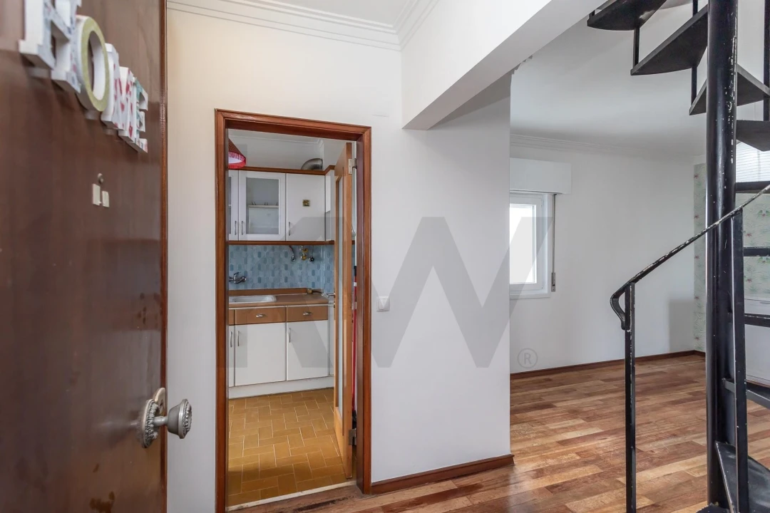 Apartamento T2 para Venda em Cascais e Estoril Foto 2