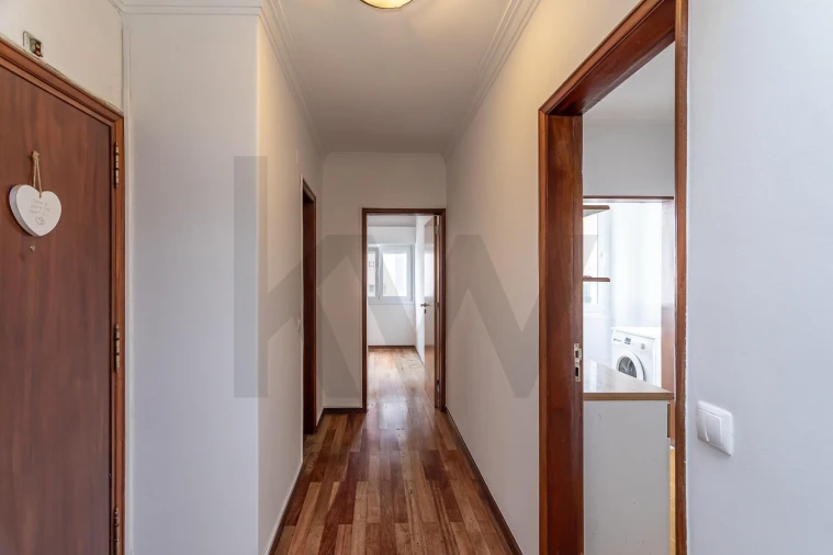 Apartamento T2 para Venda em Cascais e Estoril Foto 3