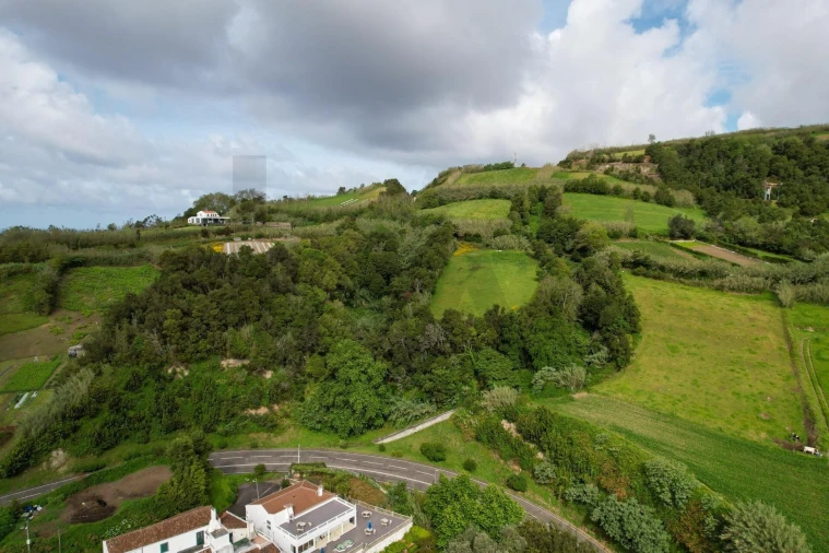 Terreno para Venda em Ribeira Chã Foto 10