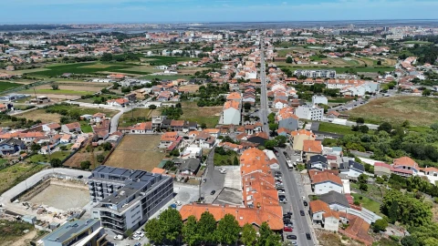 Moradia T2 para Venda em São Bernardo