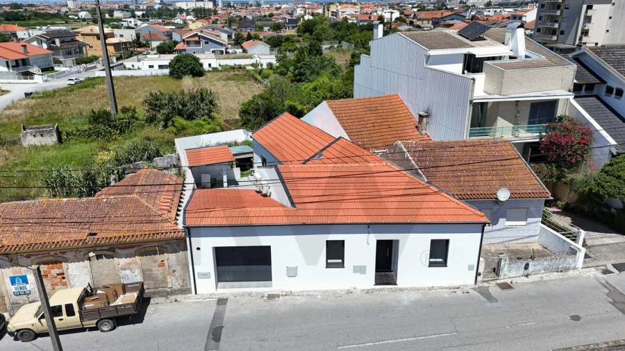 Moradia T2 para Venda em São Bernardo Foto 2