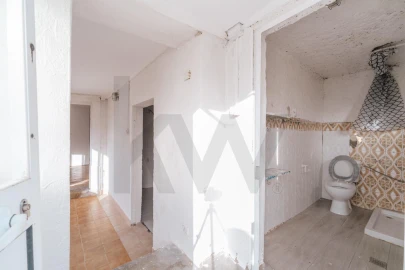 Moradia T2 para Venda em Lamas
