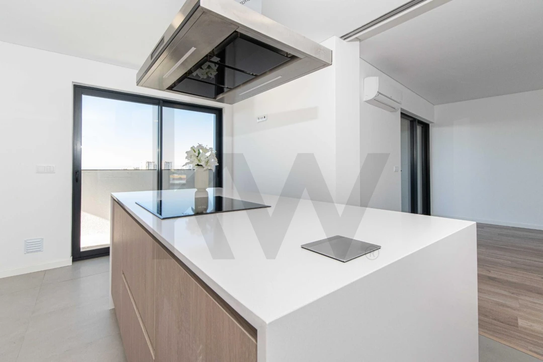 Apartamento T5 para Venda em Carnaxide e Queijas Foto 7