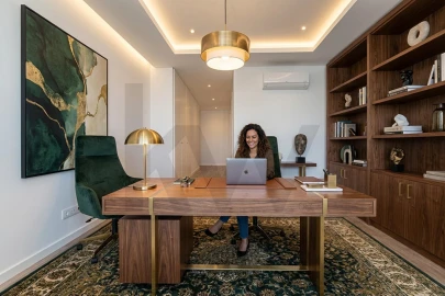 Apartamento T5 para Venda em Carnaxide e Queijas
