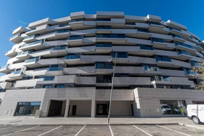 Apartamento T5 para Venda em Carnaxide e Queijas